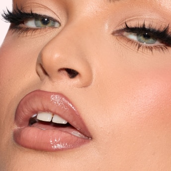 FAUX FILLER LIP GLOSS (BRILLO LABIAL)